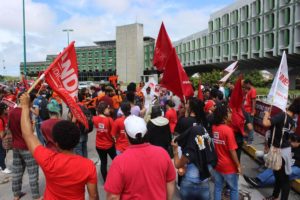 Paralisação estadual e manifestação na Secretaria de Educação. Foto: Ascom Aduneb